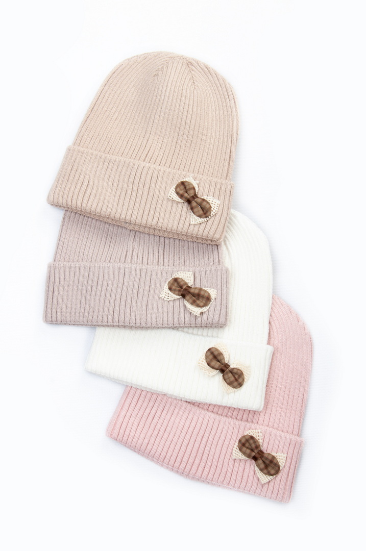 Шапка для дівчинки